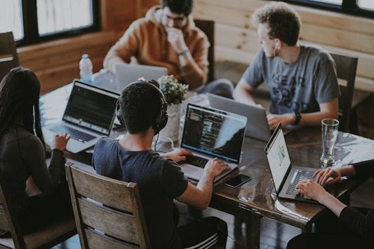 Observability in Action – Roles & Use Cases